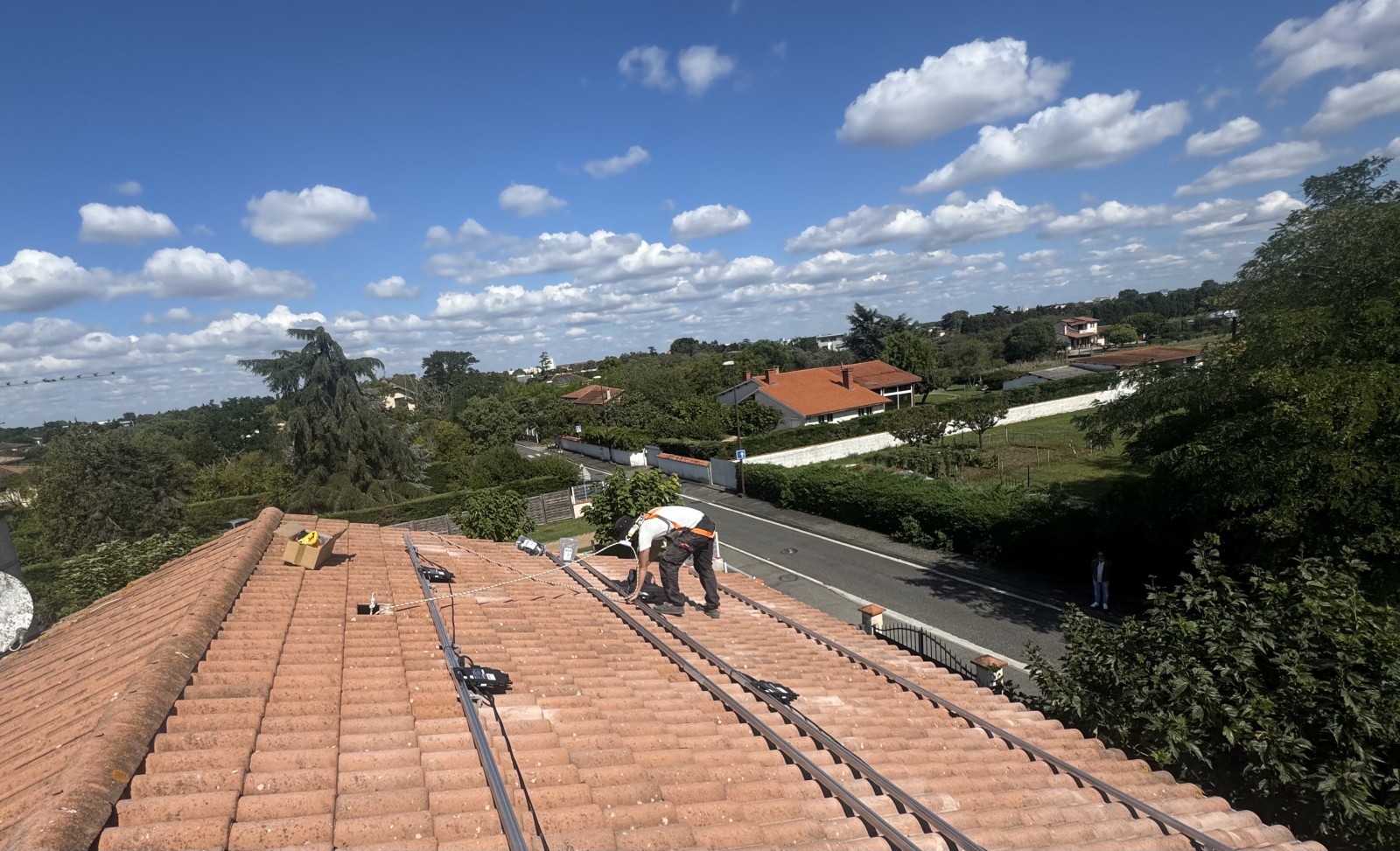 Parrainez vos proches et recevez un chèque de parrainage grâce à Infynergie sur toute la région d'Occitanie.