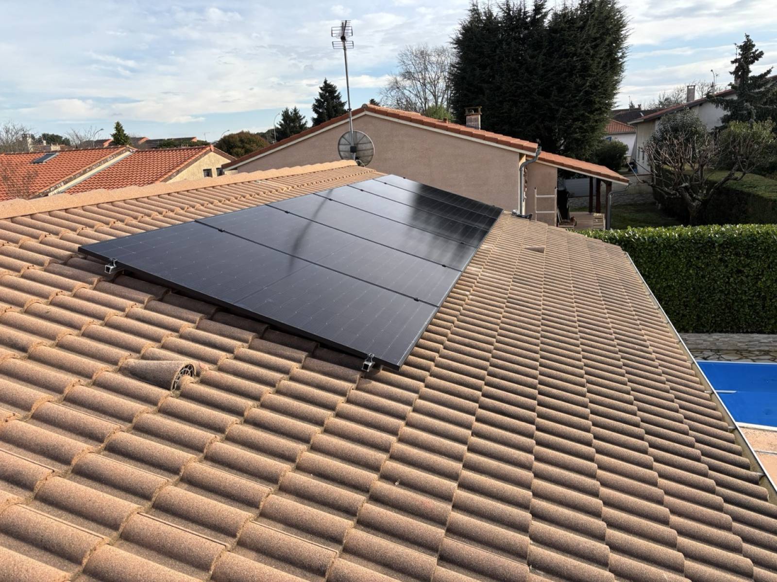INSTALLATION PHOTOVOLTAÏQUE DE 3 KWC A CASTANET-TOLOSAN